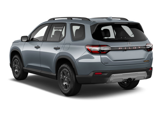 Used 2026 Honda Pilot TrailSport image 2