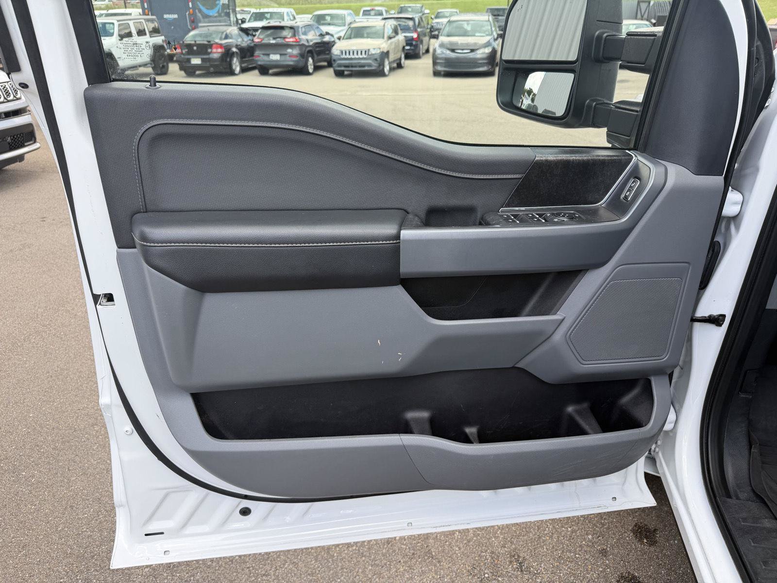 Used 2022 Ford F150 XLT w/ Equipment Group 301A Mid AWD/4WD image 16