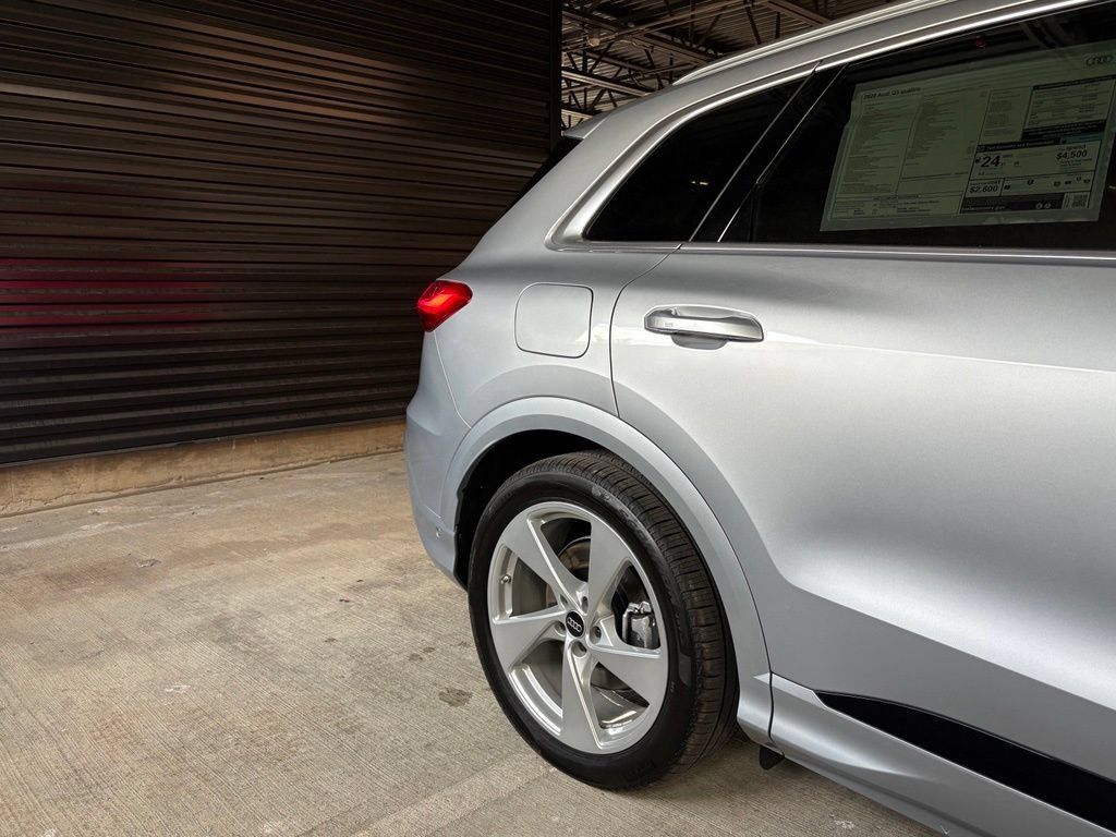 New 2026 Audi Q5 Prestige AWD/4WD image 10