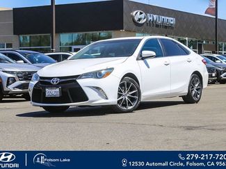 Used 2015 Toyota Camry XSE w/ Moonroof Package FWD video 1