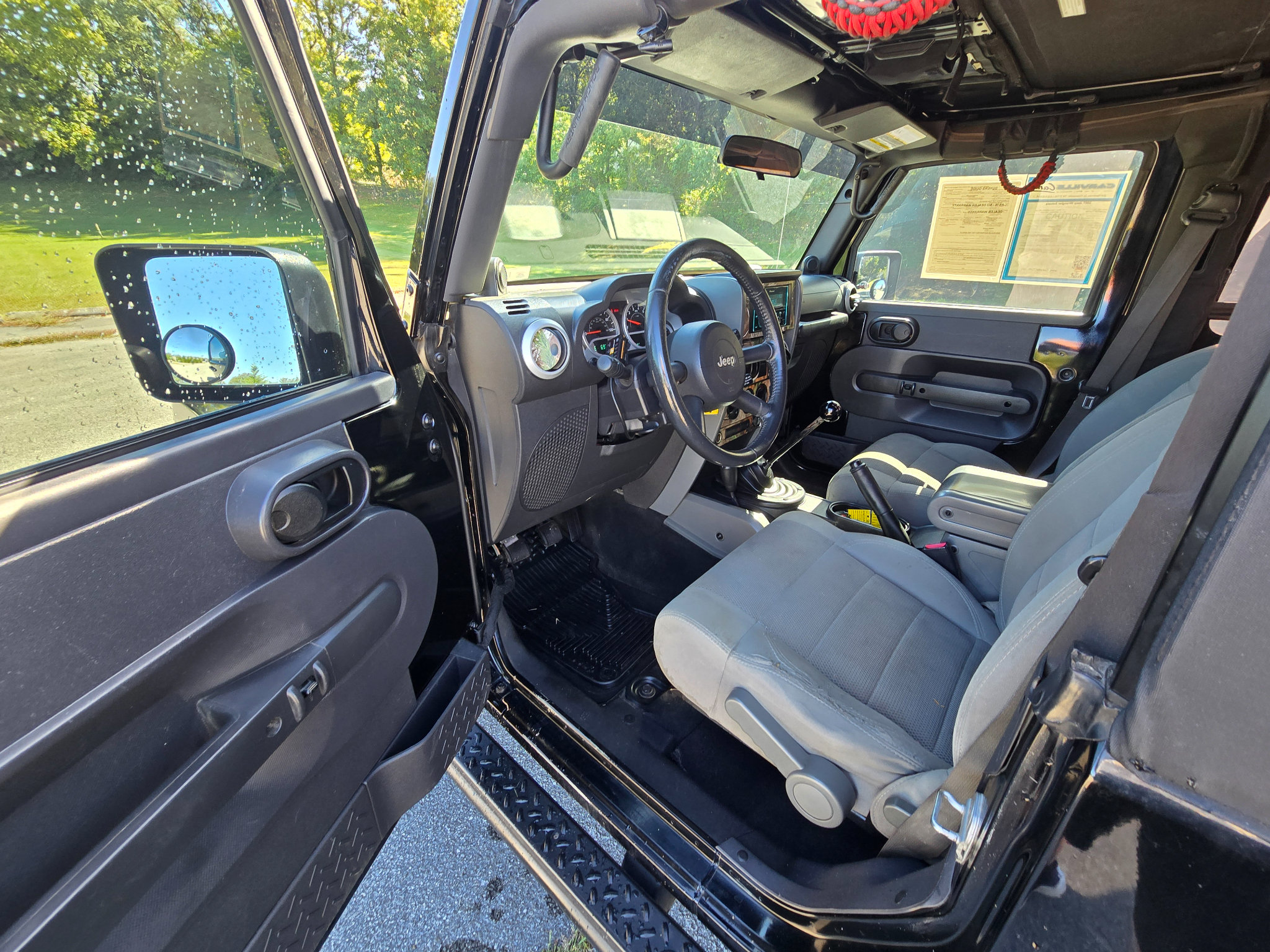 Used 2007 Jeep Wrangler Sahara w/ PWR Convenience Group AWD/4WD image 10