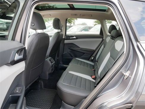 Certified 2024 Volkswagen Taos SEL image 17