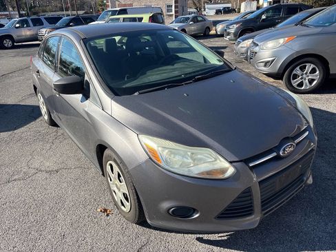 Used 2012 Ford Focus S image 4