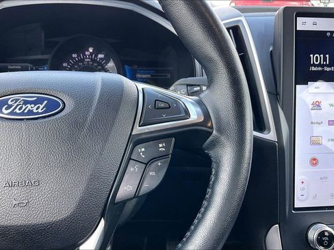 Used 2022 Ford Edge SEL AWD/4WD image 11
