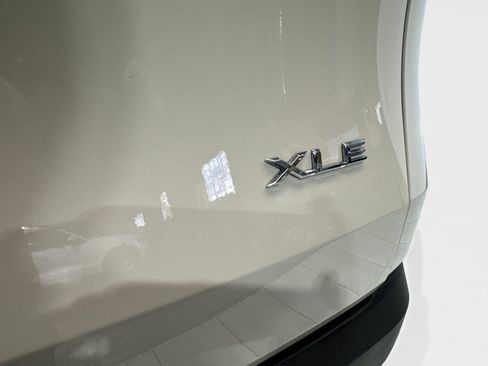 Used 2024 Toyota Grand Highlander FWD image 23