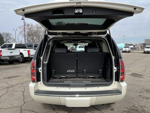 Used 2014 GMC Yukon Denali image 8