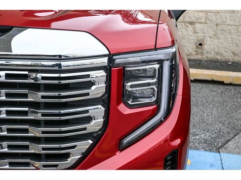 Used 2024 GMC Sierra 1500 Denali w/ Denali Reserve Package image 6