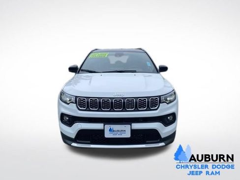 Used 2026 Jeep Compass Limited AWD/4WD image 2
