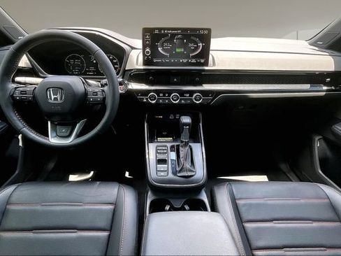 Used 2025 Honda CR-V Sport Touring image 7