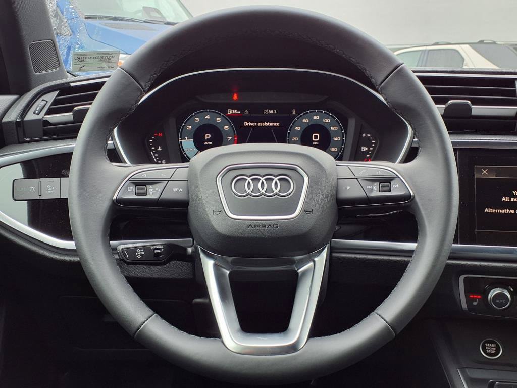 Used 2025 Audi Q3 2.0T Premium AWD/4WD image 11