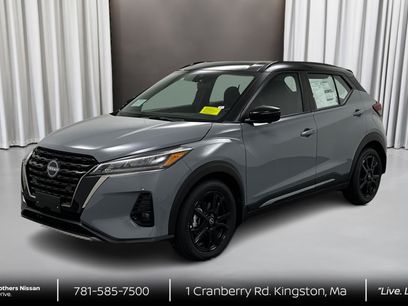Certified 2024 Nissan Kicks SR