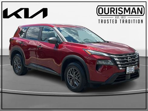 Used 2024 Nissan Rogue S AWD/4WD image 1