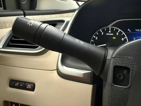 Used 2020 Nissan Murano SL w/ Moonroof Package AWD/4WD image 21