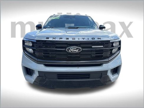 New 2025 Ford Expedition Max Platinum w/ Stealth Appearance Package image 14