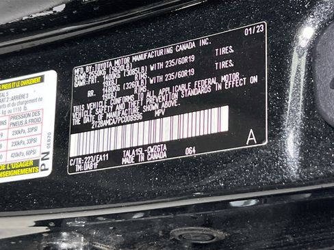 Used 2023 Lexus RX 350 Premium w/ Accessory Package AWD/4WD image 31