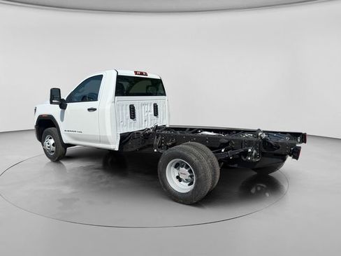 New 2026 GMC Sierra 3500 Pro w/ Snow Plow Prep Package AWD/4WD image 3
