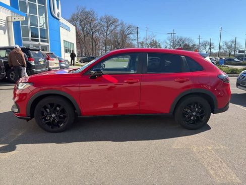 Used 2023 Honda HR-V Sport image 5