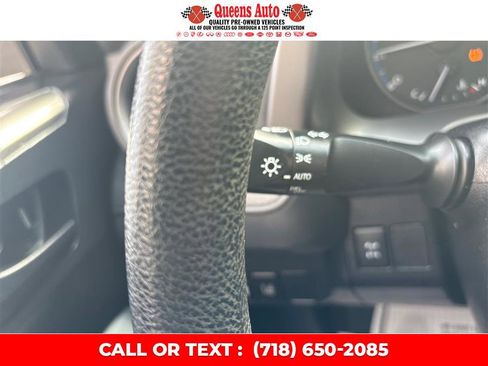 Used 2017 Toyota RAV4 LE image 21