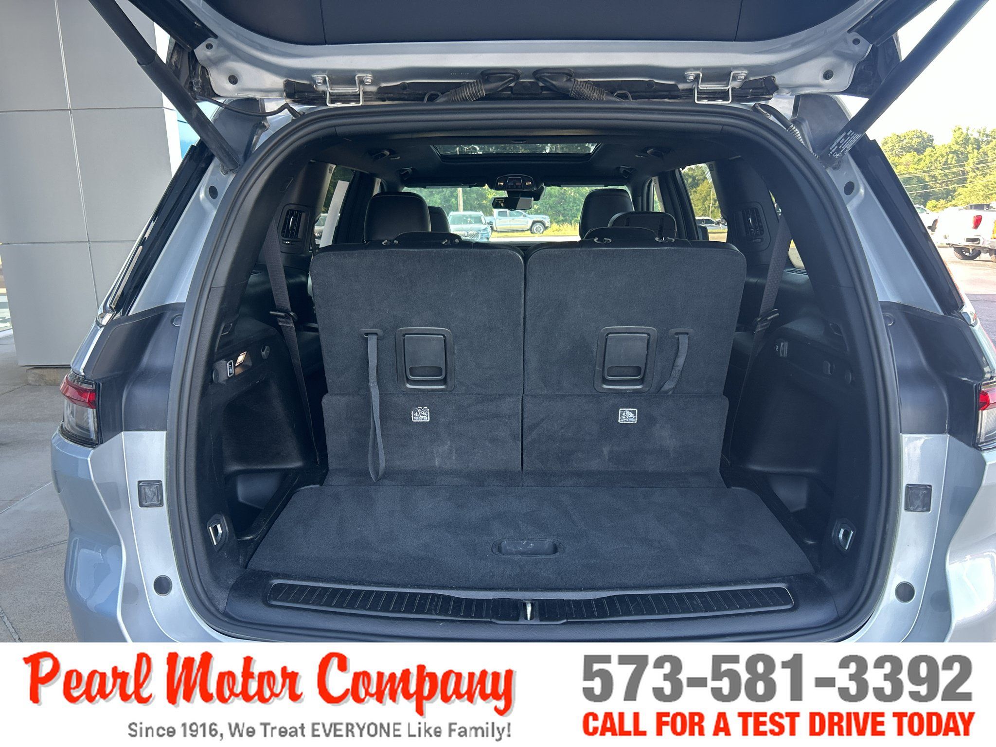 Used 2024 Jeep Grand Cherokee L Limited w/ Luxury Tech Group II AWD/4WD image 24