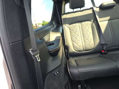 Used 2025 Jeep Grand Wagoneer L Series III w/ Rear Seat Video Group 1 AWD/4WD image 57