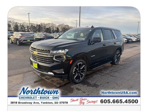 Used 2022 Chevrolet Tahoe LT w/ Luxury Package AWD/4WD image 29