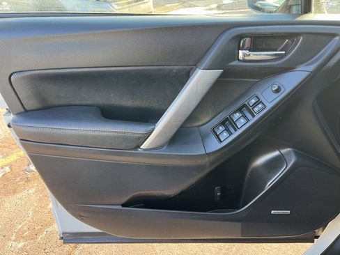 Used 2015 Subaru Forester 2.0XT Touring image 21