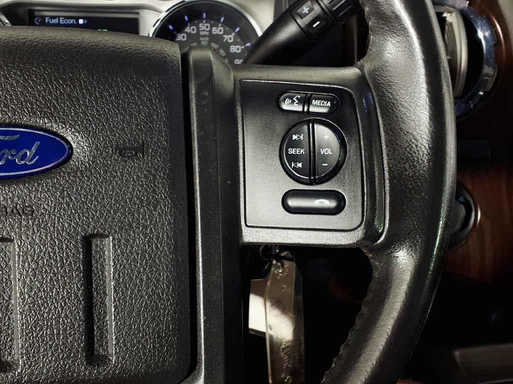 Used 2014 Ford F250 Lariat w/ Lariat Ultimate Package AWD/4WD image 21