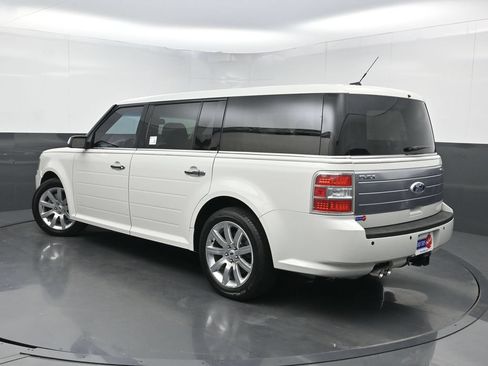 Used 2012 Ford Flex Limited FWD image 20