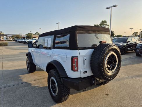 Certified 2023 Ford Bronco Outer Banks w/ Sasquatch Package image 19