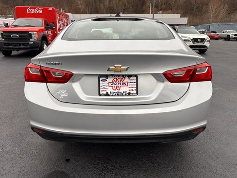 Used 2018 Chevrolet Malibu LS image 29