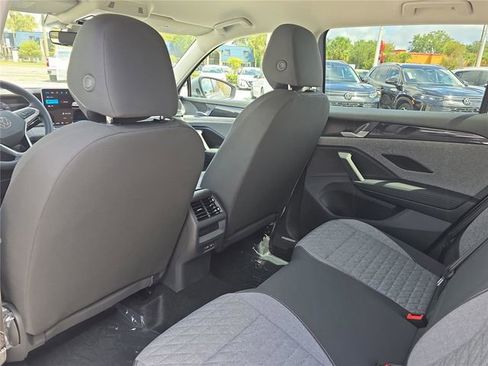 New 2025 Volkswagen Tiguan S image 10