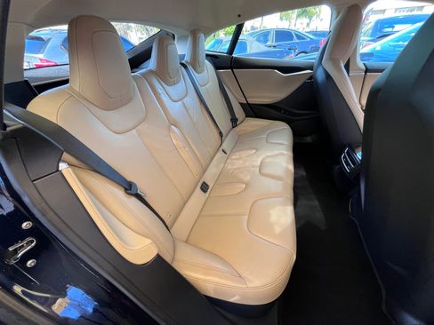 Used 2014 Tesla Model S P85 image 14