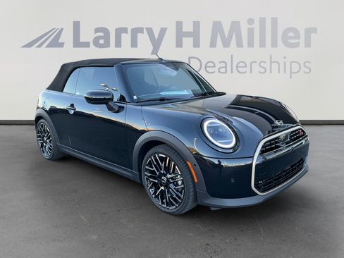 Used 2025 MINI Cooper S image 7