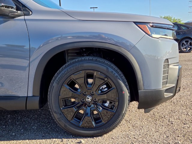 New 2026 Honda Pilot Black Edition image 6