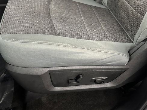 Used 2017 RAM 1500 Big Horn image 13