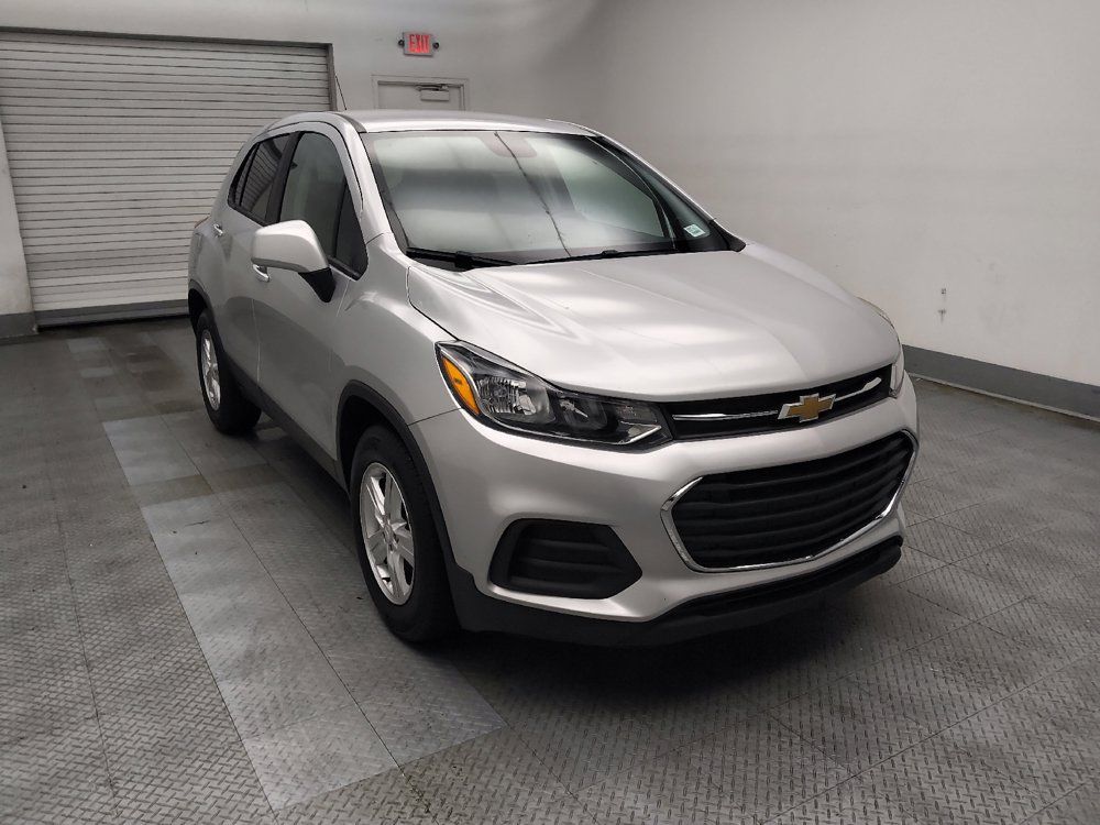 Used 2020 Chevrolet Trax LS w/ Tint and Cruise Package FWD image 13