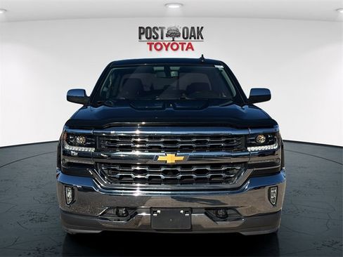 Used 2018 Chevrolet Silverado 1500 LTZ image 2
