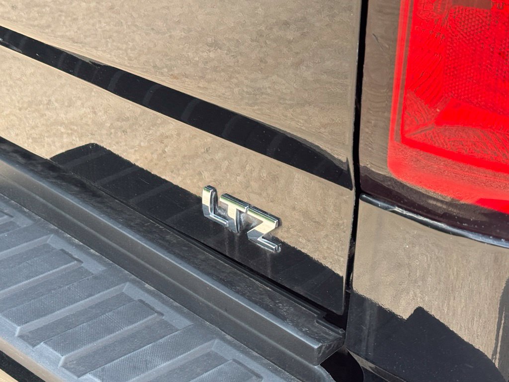 Used 2016 Chevrolet Silverado 2500 LTZ w/ Duramax Plus Package AWD/4WD image 7