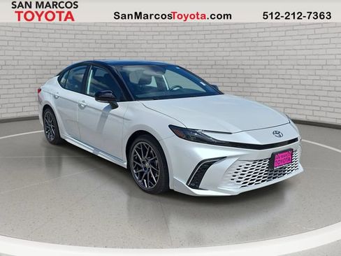 Used 2026 Toyota Camry XSE FWD image 3
