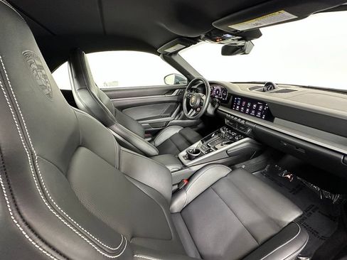 Certified 2025 Porsche 911 Carrera RWD image 43