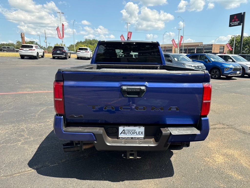 Used 2025 Toyota Tacoma SR5 AWD/4WD image 7