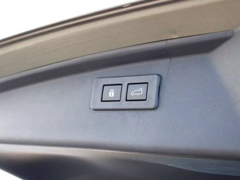Used 2024 Subaru Outback Onyx Edition XT w/ Popular Package #2 AWD/4WD image 8