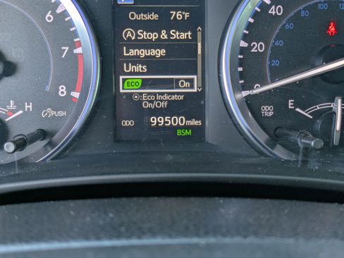 Used 2017 Toyota Highlander Limited Platinum image 29