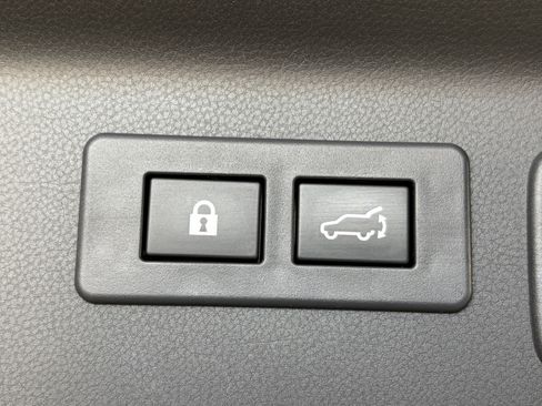 Used 2025 Subaru Forester Limited AWD/4WD image 14