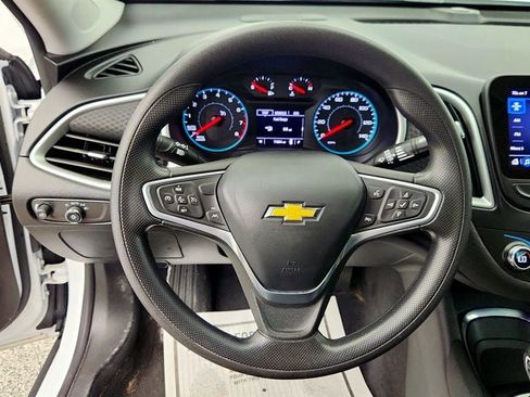 Used 2023 Chevrolet Malibu LT w/ Driver Confidence Package FWD image 13