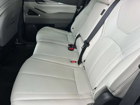 Certified 2026 INFINITI QX60 Luxe w/ Cargo Package AWD/4WD image 21