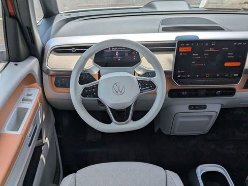 New 2025 Volkswagen ID. Buzz 1st Edition image 18