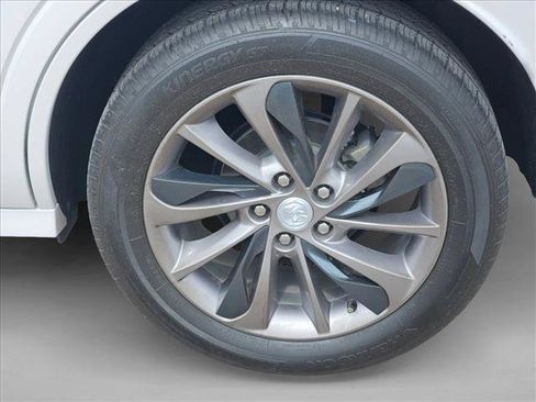 Used 2023 Buick Encore GX Select w/ Sport Touring Package FWD image 14
