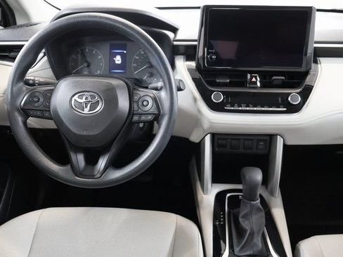 Certified 2024 Toyota Corolla Cross L AWD/4WD image 15