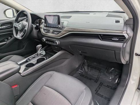 Used 2023 Nissan Altima 2.5 SV image 20